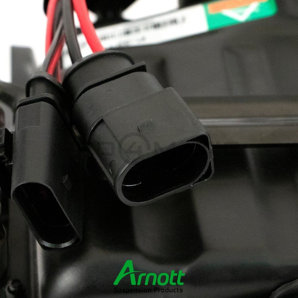 Porsche Panamera (970) Compressor Suspensão Pneumática ARNOTT 97035815107 — 8