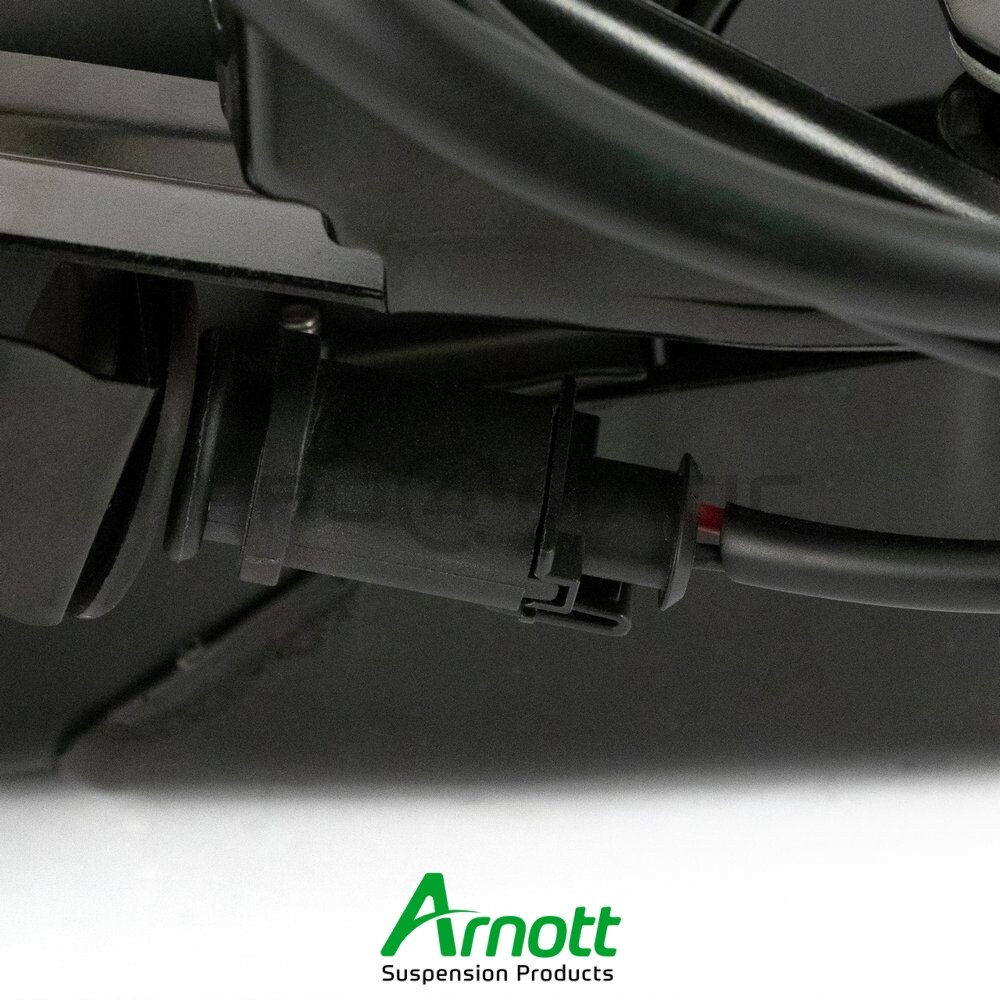 Porsche Panamera (970) Compressor Suspensão Pneumática ARNOTT 97035815107 — 9