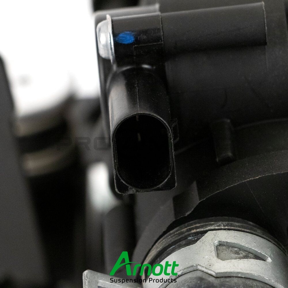 BMW Série 7 (G11, G12) Compressor Suspensão Pneumática ARNOTT 37206861882 — 7