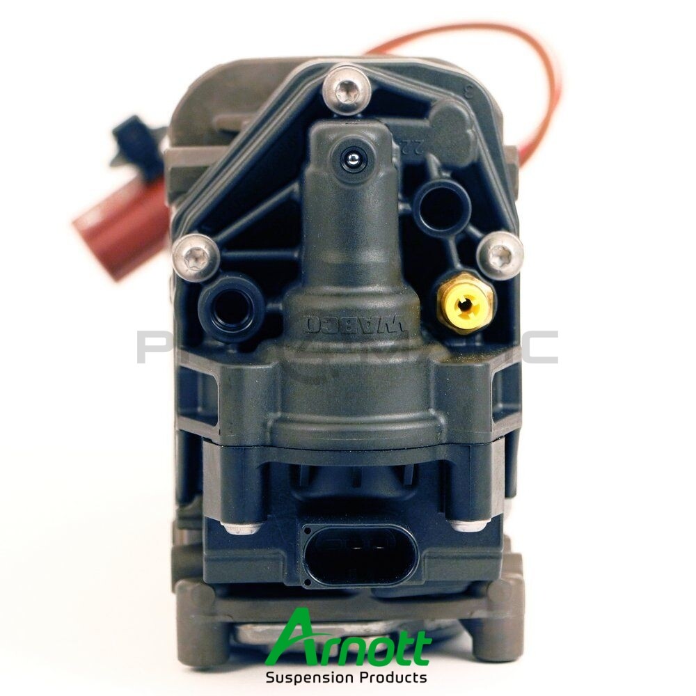Porsche 911 (991) Compressor Suspensão Pneumática ARNOTT 99134126390 — 3