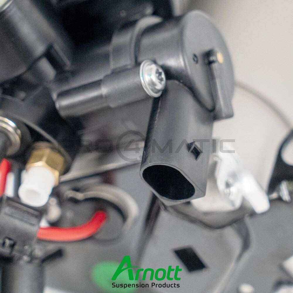 Audi Allroad C5 (4BH) Compressor Suspensão Pneumática ARNOTT 4Z7616007A — 8